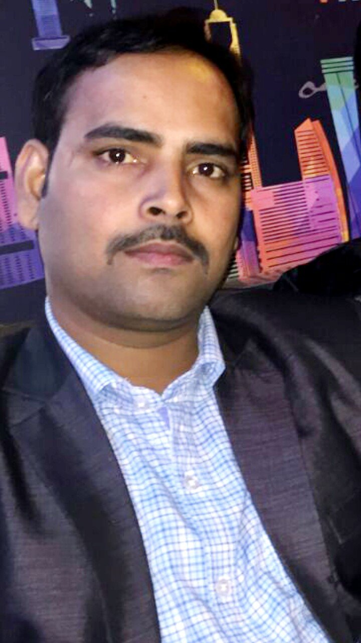 S. K. Dubey, Physics faculty at Tejas Defence Academy